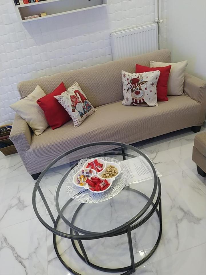 White Apartment Atena Exterior foto