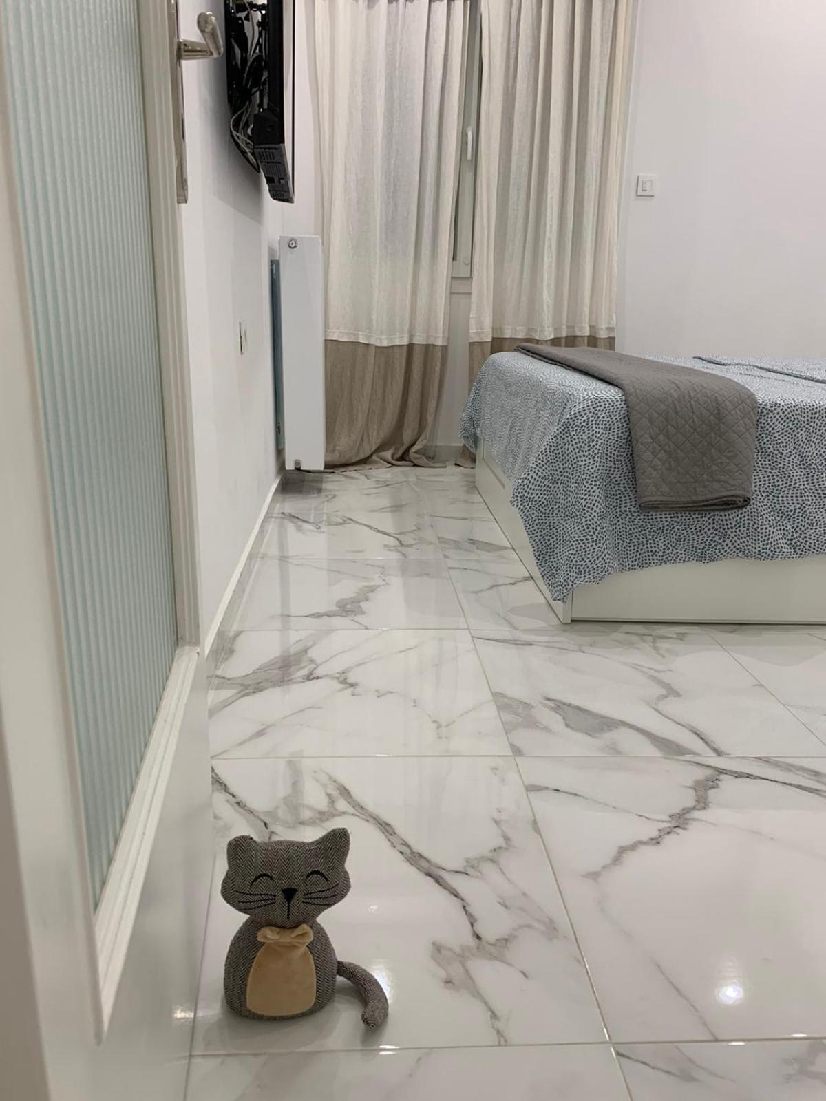 White Apartment Atena Exterior foto